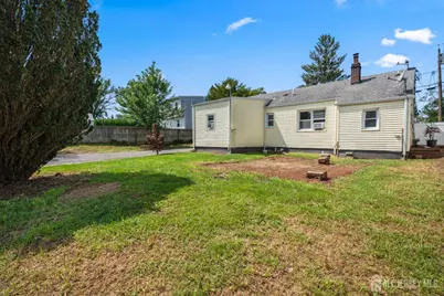 30 Runyon Avenue, Edison, NJ 08817 - Photo 32