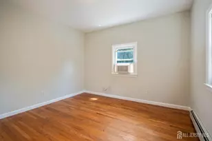 30 Runyon Ave, Edison, NJ 08817 - Photo 16