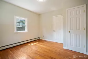 30 Runyon Ave, Edison, NJ 08817 - Photo 24