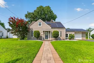 58 Hillcrest Ave, Edison, NJ 08817 - Photo 2