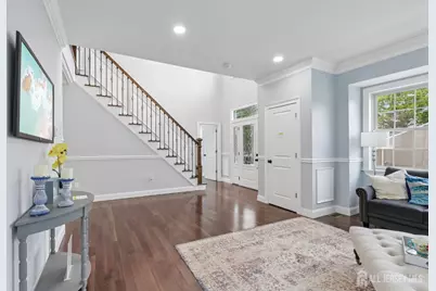 239 Suttons Lane, Edison, NJ 08817 - Photo 8