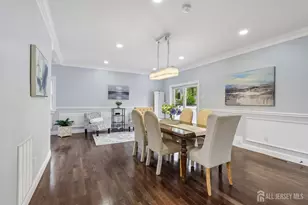239 Suttons Ln, Edison, NJ 08817 - Photo 8