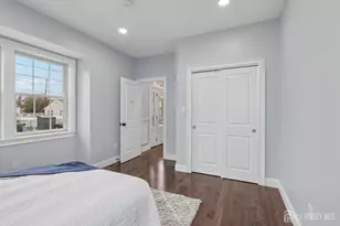 239 Suttons Ln, Edison, NJ 08817 - Photo 22