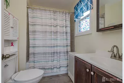 20 S 1st Street S, Fords, NJ 08863 - Photo 6