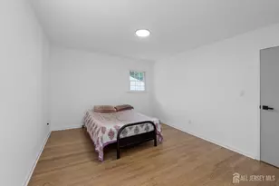 33 Larchmont Rd, Edison, NJ 08837 - Photo 18