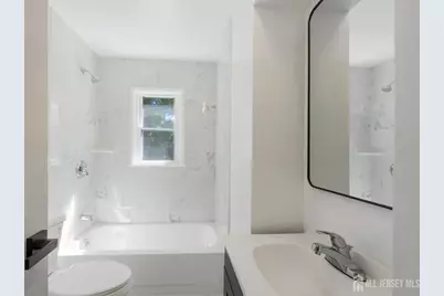 33 Larchmont Road, Edison, NJ 08837 - Photo 20
