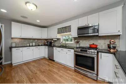 [Address not provided], Westfield, NJ 07090 - Photo 8
