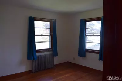 15 Cleveland Avenue, East Brunswick Township, NJ 08816 - Photo 4