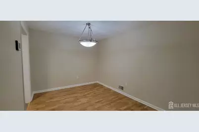 43 Crabapple Lane, Franklin Township, NJ 08823 - Photo 6