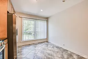 3902 Springbrook Dr, Edison, NJ 08820 - Photo 12