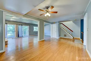 1705 N Oaks Blvd N, North Brunswick Township, NJ 08902 - Photo 8