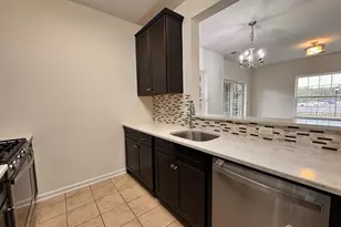 618 Strassle Wy, South Plainfield, NJ 07080 - Photo 10