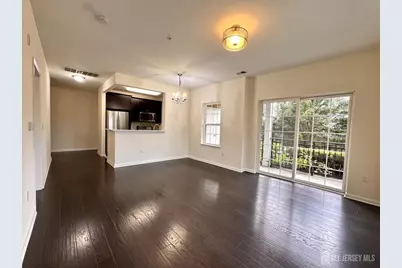 618 Strassle Way, South Plainfield, NJ 07080 - Photo 8