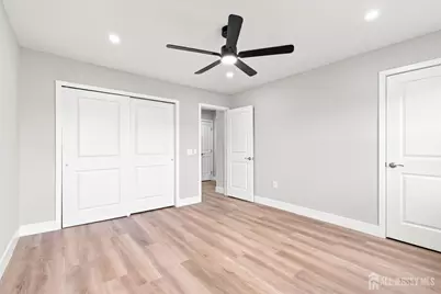 21 Iowa Court, Old Bridge Township, NJ 07747 - Photo 18