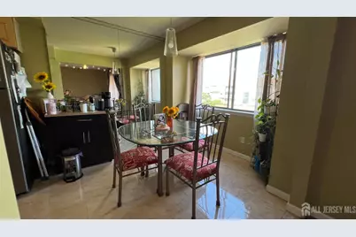1210 Edison Glen Terrace, Edison, NJ 08837 - Photo 4
