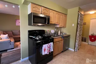 1210 Edison Glen Terrace, Edison, NJ 08837 - Photo 2