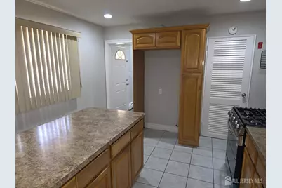 17 Colton Road, Edison, NJ 08817 - Photo 8
