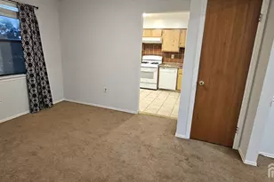 1909 Raspberry Ct, Edison, NJ 08817 - Photo 2
