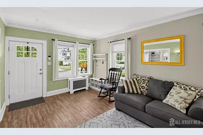 214 Madison Avenue, Dunellen, NJ 08812 - Photo 4
