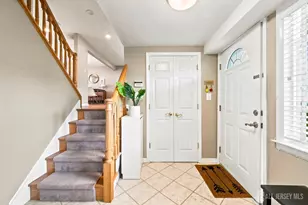 9 Meyer Rd, Edison, NJ 08817 - Photo 8