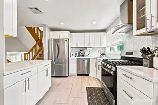 9 Meyer Rd, Edison, NJ 08817 - Photo 18