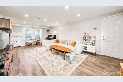 9 Meyer Road, Edison, NJ 08817 - Photo 12
