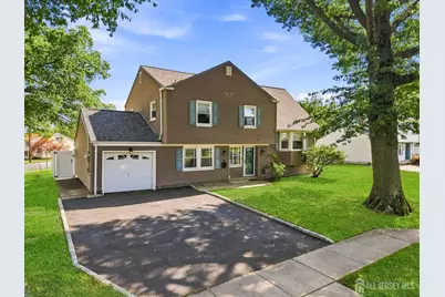 9 Meyer Road, Edison, NJ 08817 - Photo 2