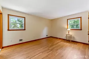 5 Yale Ct, East Brunswick Township, NJ 08816 - Photo 22