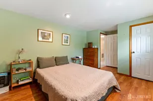 5 Yale Ct, East Brunswick Township, NJ 08816 - Photo 32