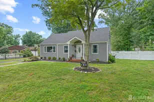 45 N Herbert Dr, East Brunswick Township, NJ 08816 - Photo 4