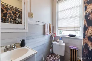32 Suydam St, New Brunswick, NJ 08901 - Photo 16
