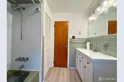 528-530 Leffert Street, South Amboy, NJ 08879 - Photo 14