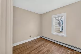 32 S 7th Ave S, Highland Park, NJ 08904 - Photo 6