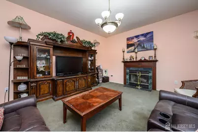 2 Garden Hills Drive, Franklin Township, NJ 08873 - Photo 16