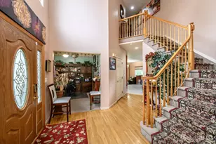 2 Garden Hills Dr, Franklin Township, NJ 08873 - Photo 4