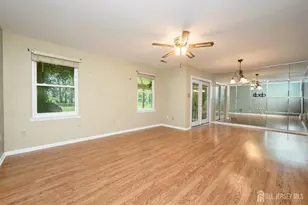 39 River Bank Dr, Florence, NJ 08554 - Photo 12