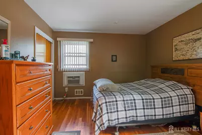 31 Heidi Drive, Fords, NJ 08863 - Photo 16