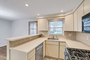 183 High St, Metuchen, NJ 08840 - Photo 18