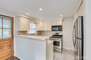 183 High St, Metuchen, NJ 08840 - Photo 16