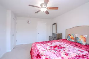 1002 Hights Farm Rd, Monroe Township, NJ 08831 - Photo 28