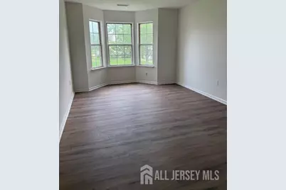 27 Dennis Court, Hightstown, NJ 08520 - Photo 4