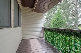 12-J Avon Dr, East Windsor Township, NJ 08520 - Photo 6