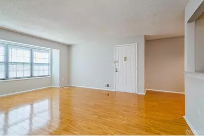 15 Feiler Court, Lawrence Township, NJ 08648 - Photo 4