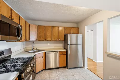 15 Feiler Court, Lawrence Township, NJ 08648 - Photo 8