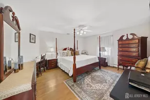 932 Beatrice Pkwy, Edison, NJ 08820 - Photo 22