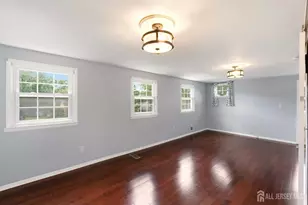 19 Sycamore Ave, Edison, NJ 08817 - Photo 26
