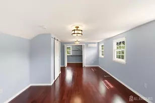 19 Sycamore Ave, Edison, NJ 08817 - Photo 24