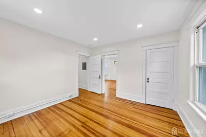 40 Richter Avenue, Milltown, NJ 08850 - Photo 8