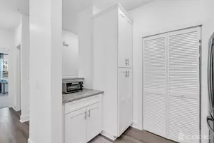 917 Vanderbergh Blvd, Monroe Township, NJ 08831 - Photo 14