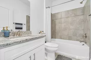 917 Vanderbergh Blvd, Monroe Township, NJ 08831 - Photo 22